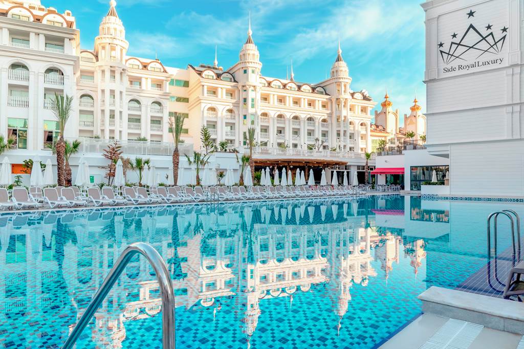 Side Royal Style Hotel