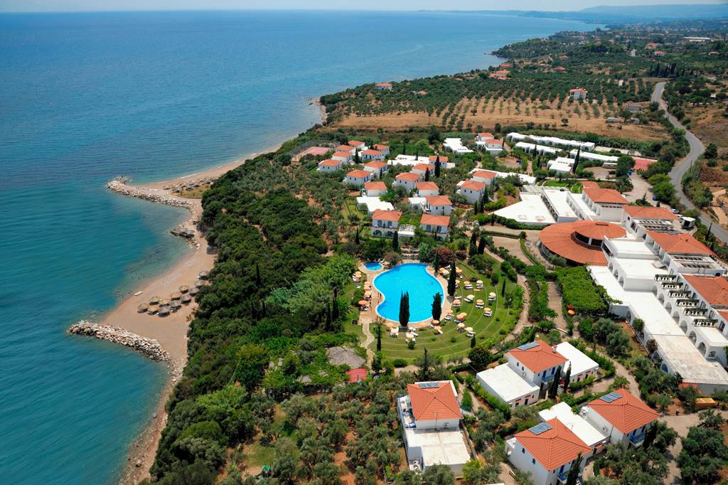 Sunrise Village Beach Hotel