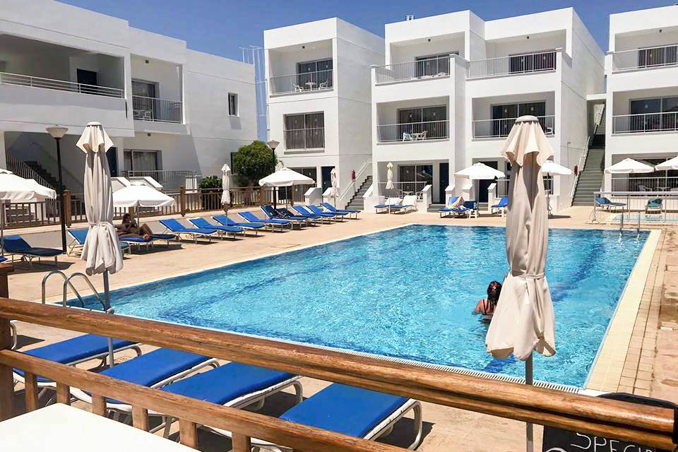 Sweet Memories Hotel Apartments