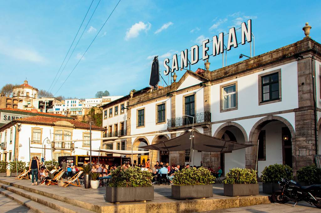 The House of Sandeman Hostel and Suites