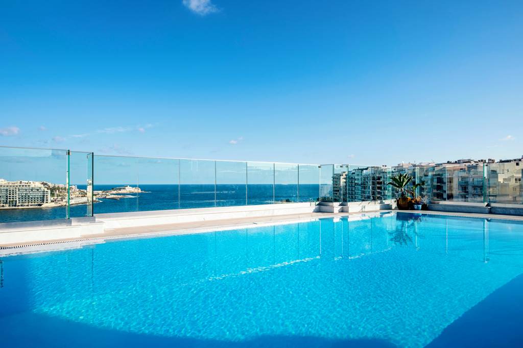 The Plaza and Plaza Regency Hotel and Apartments