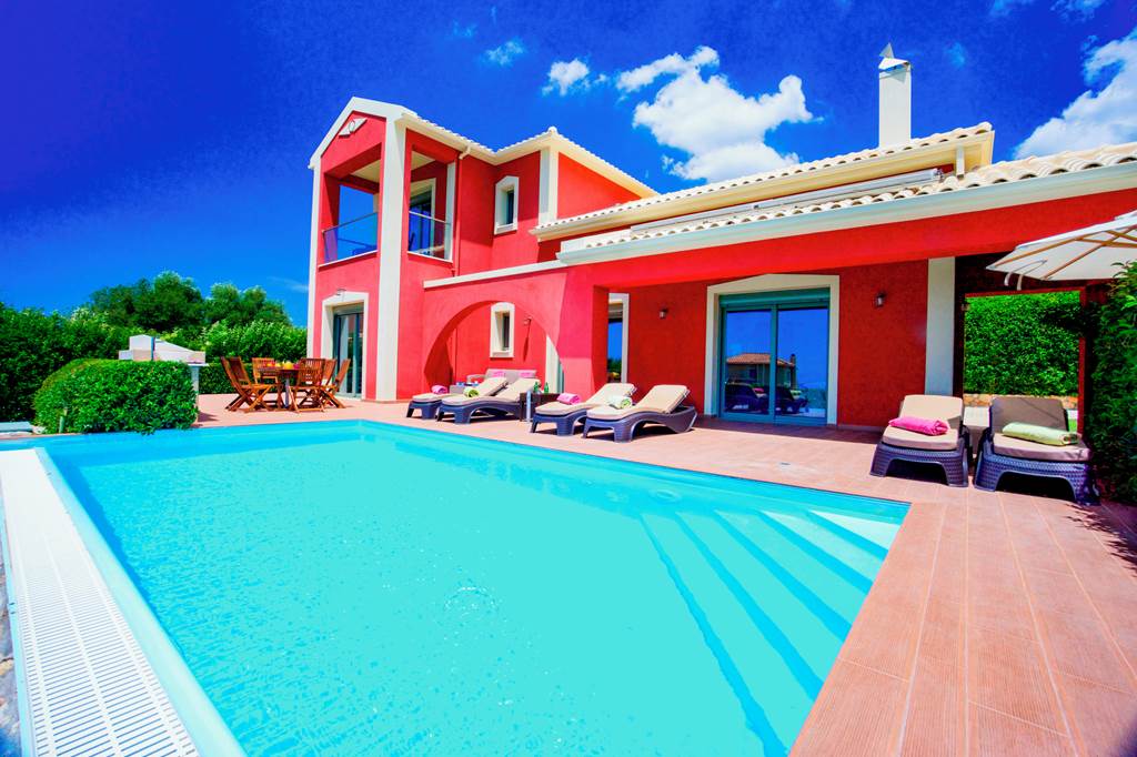 Trapezaki Queen Villa