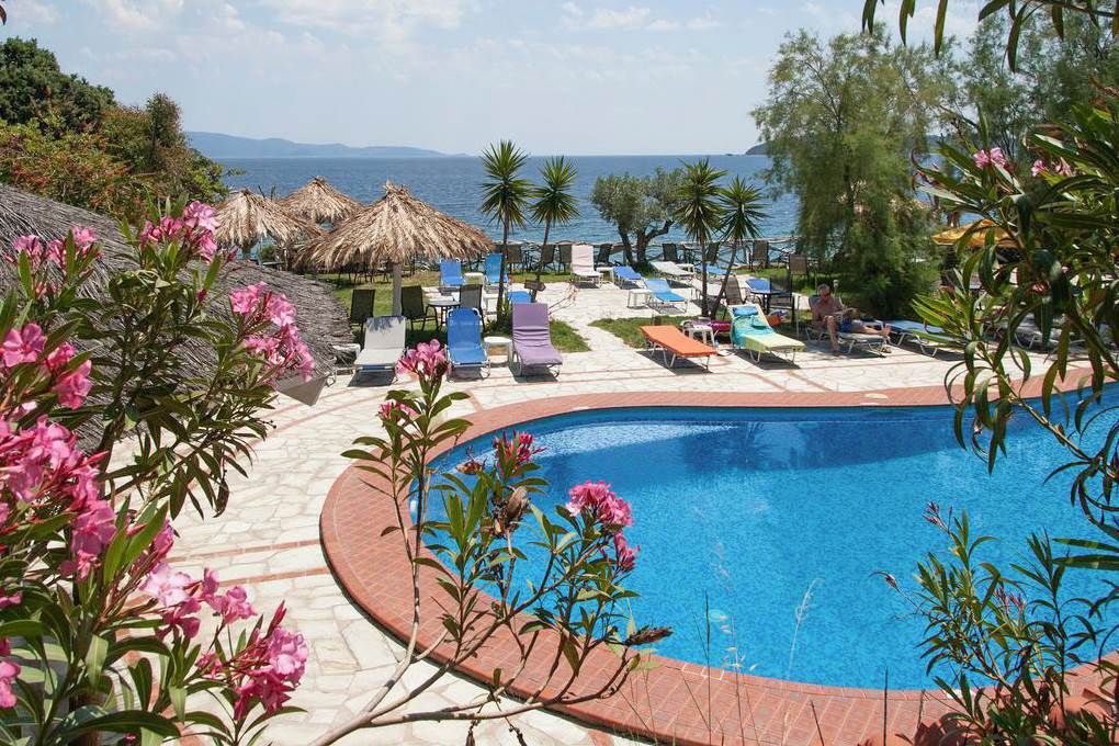 Vassilias Beach Hotel