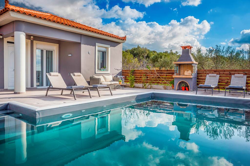 Villa Angela Lourdas