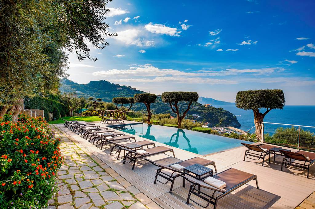 Villa Fiorella Art Hotel