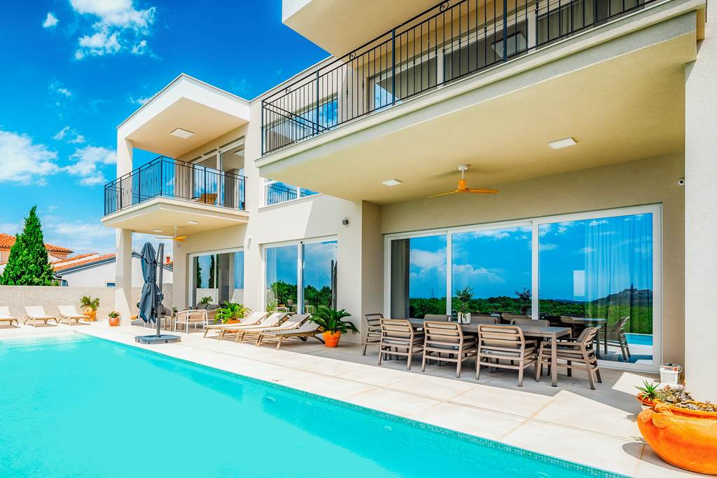 Villa Hilltop View Lux