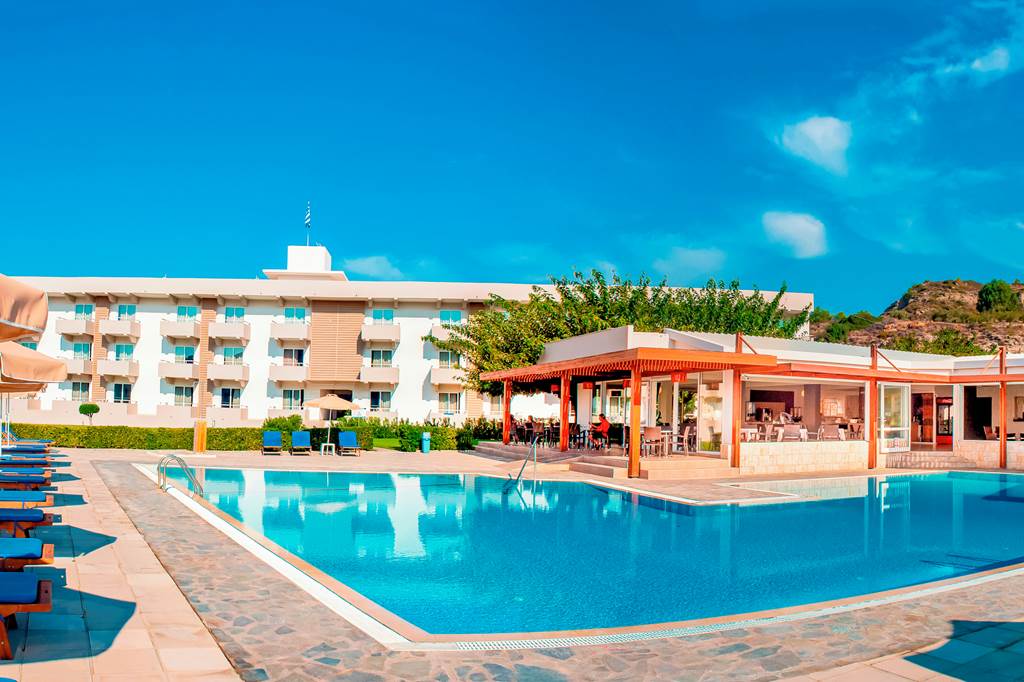 Zoes Hotel and Suites