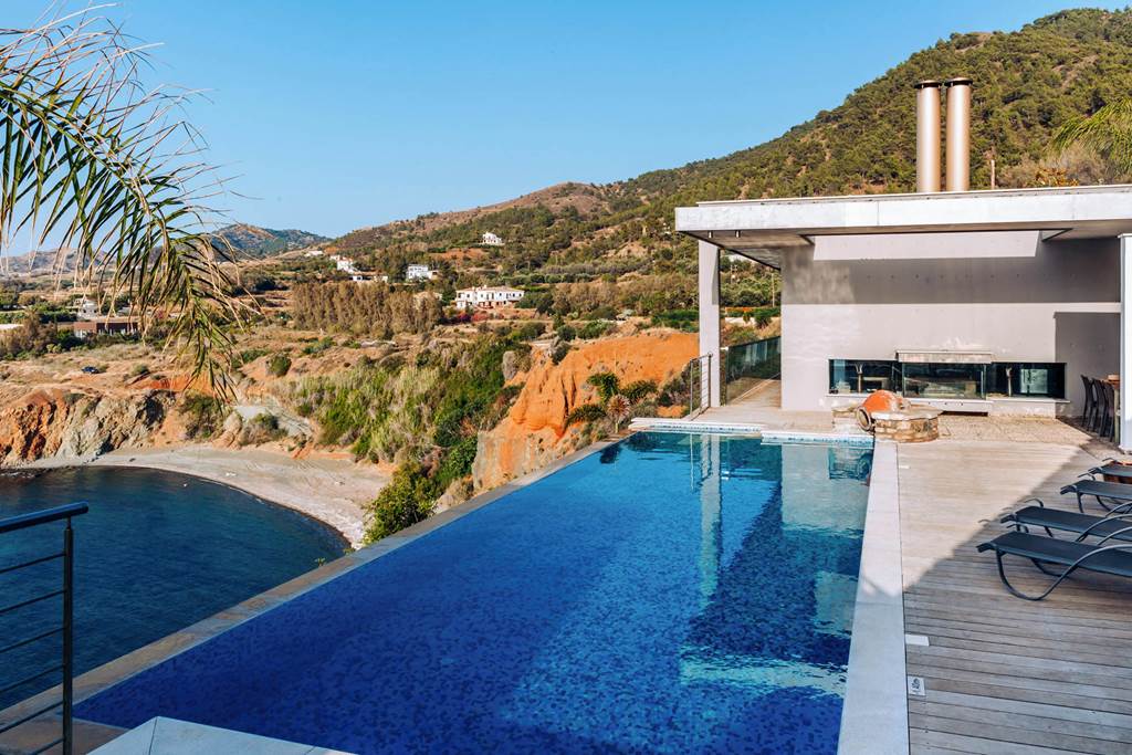 Z&X Holiday Villas - Villa Aquamarine